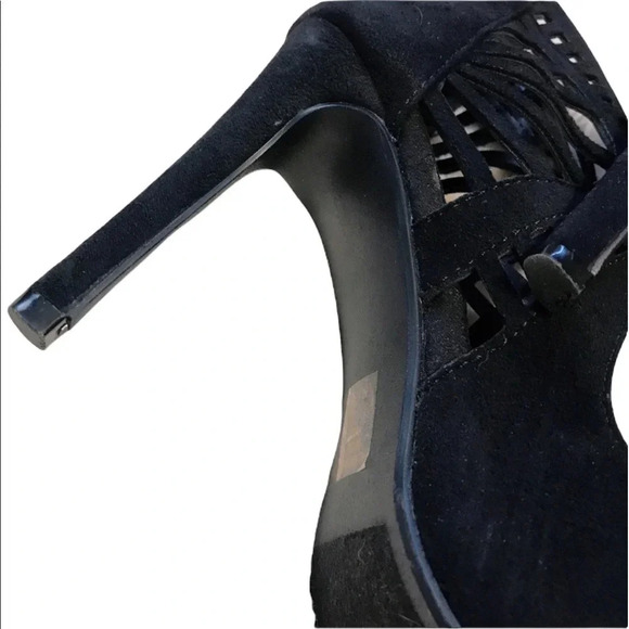 Paprika 2 Pairs Laser Cut Detail Lace up Heels Size 8.5 
Approx 4” heel - Picture 5 of 15